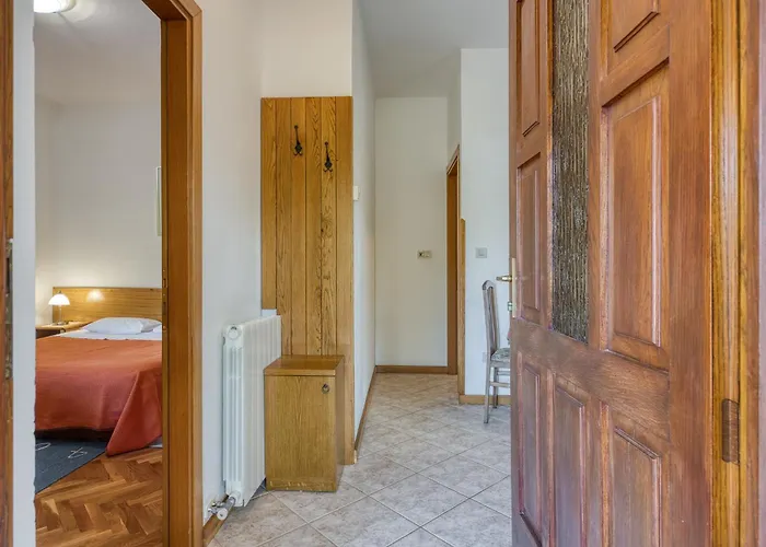 Staver Apartment